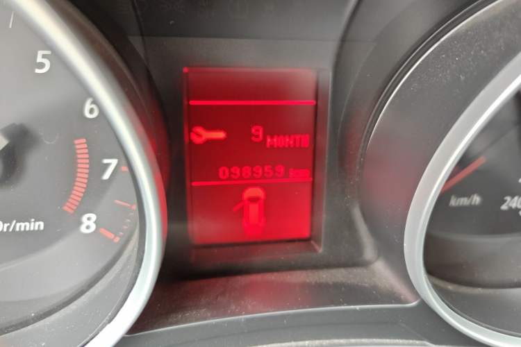Used Mitsubishi ASX 2018 1.6L Manual Two-Wheel Drive Fashion Edition Odometer Close Up