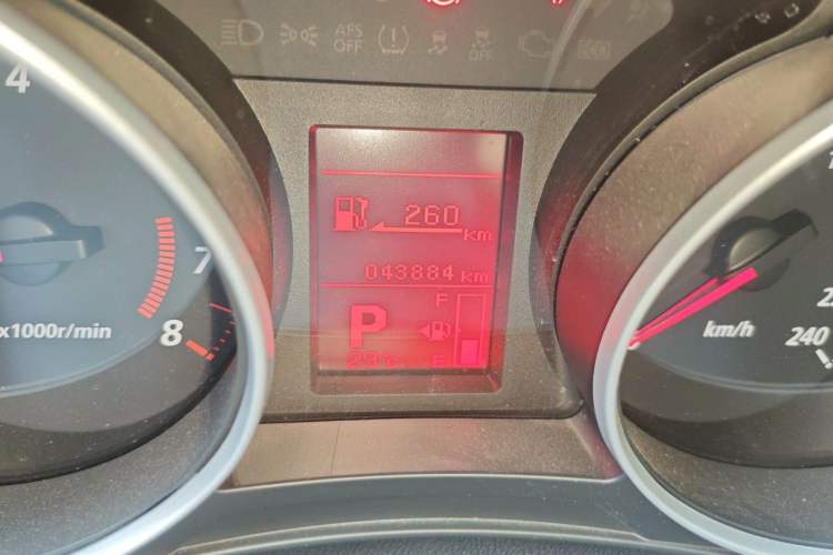 Used Mitsubishi ASX 2018 2.0L CVT Two-Wheel Drive Elite Edition Odometer Close Up