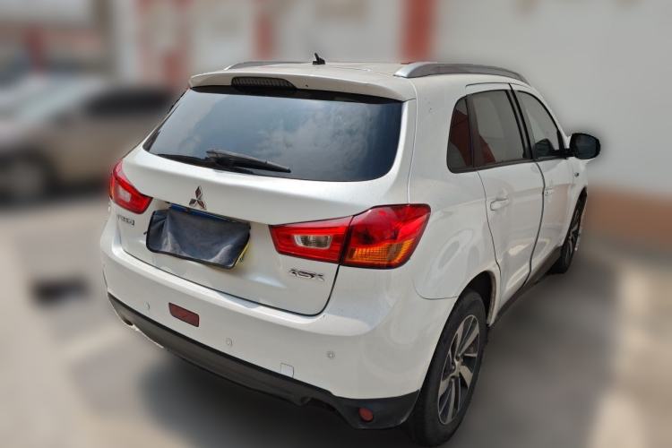 Used Mitsubishi ASX 2018 2.0L CVT Two-Wheel Drive Deluxe Edition Rear Right 45 Deg