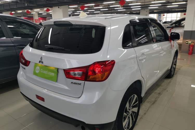 Used Mitsubishi ASX 2018 2.0L CVT Two-Wheel Drive Elite Edition Rear Right 45 Deg