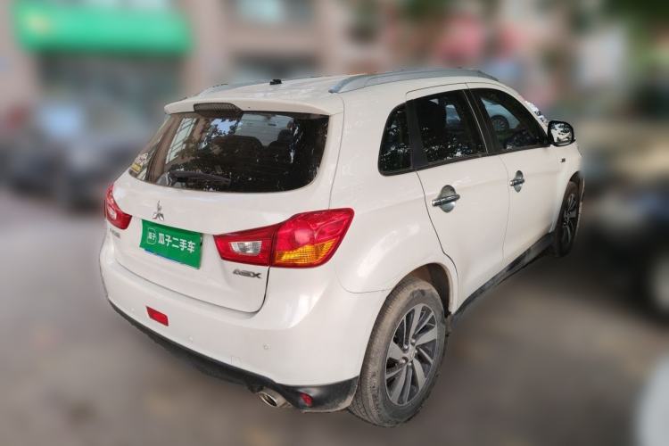 Used Mitsubishi ASX 2018 2.0L CVT Two-Wheel Drive Deluxe Edition Rear Right 45 Deg