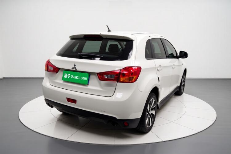 Used Mitsubishi ASX 2018 1.6L Manual Two-Wheel Drive Dynamic Edition Rear Right 45 Deg