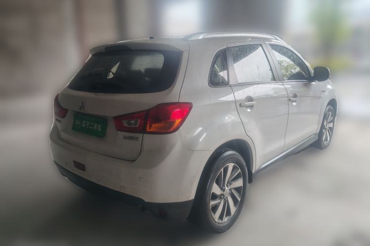 Used Mitsubishi ASX 2018 2.0L CVT Two-Wheel Drive Deluxe Edition Rear Right 45 Deg