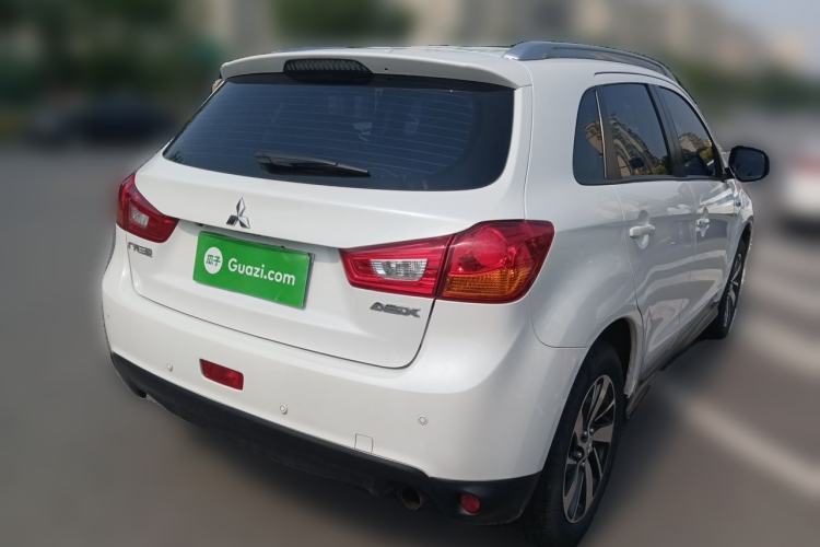 Used Mitsubishi ASX 2018 2.0L CVT Two-Wheel Drive Deluxe Edition Rear Right 45 Deg