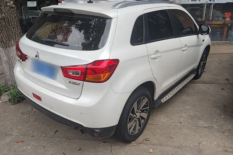 Used Mitsubishi ASX 2018 2.0L CVT Two-Wheel Drive Deluxe Edition Rear Right 45 Deg