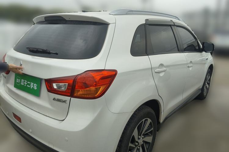 Used Mitsubishi ASX 2018 2.0L CVT Two-Wheel Drive Deluxe Edition Rear Right 45 Deg
