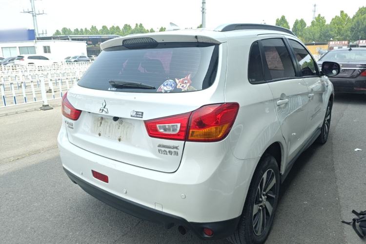 Used Mitsubishi ASX 2018 2.0L CVT Two-Wheel Drive Deluxe Edition Rear Right 45 Deg