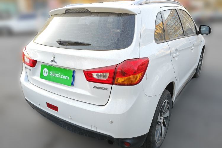 Used Mitsubishi ASX 2018 2.0L CVT Two-Wheel Drive Deluxe Edition Rear Right 45 Deg