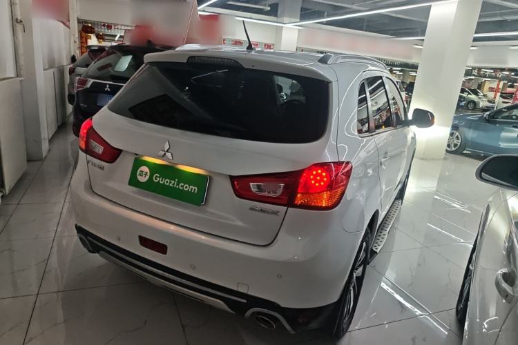 Used Mitsubishi ASX 2018 2.0L CVT Two-Wheel Drive Deluxe Edition Rear Right 45 Deg