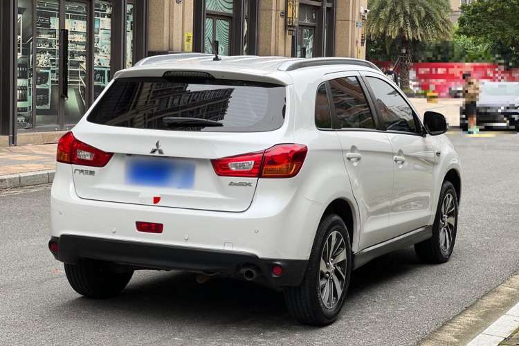 Used Mitsubishi ASX 2018 2.0L CVT Two-Wheel Drive Deluxe Edition Rear Right 45 Deg