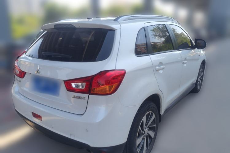 Used Mitsubishi ASX 2018 2.0L CVT Two-Wheel Drive Deluxe Edition Rear Right 45 Deg