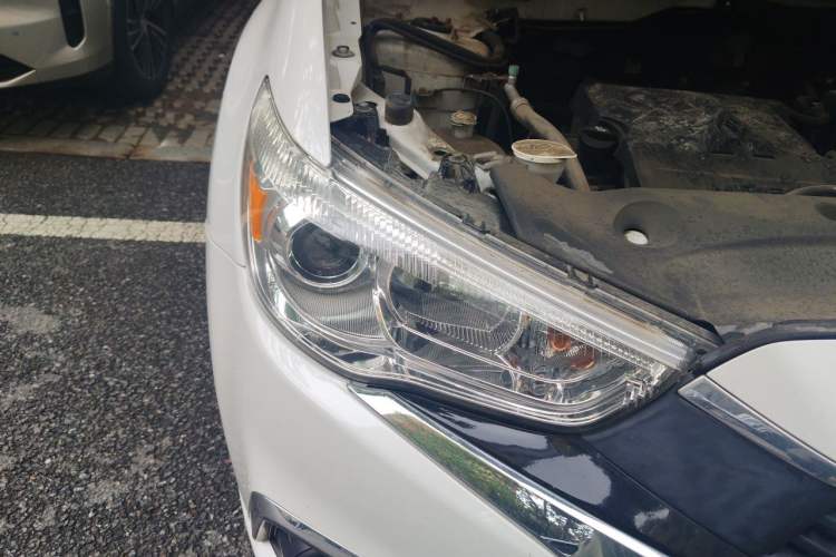Used Mitsubishi ASX 2018 1.6L Manual Two-Wheel Drive Dynamic Edition Right Front Headlight