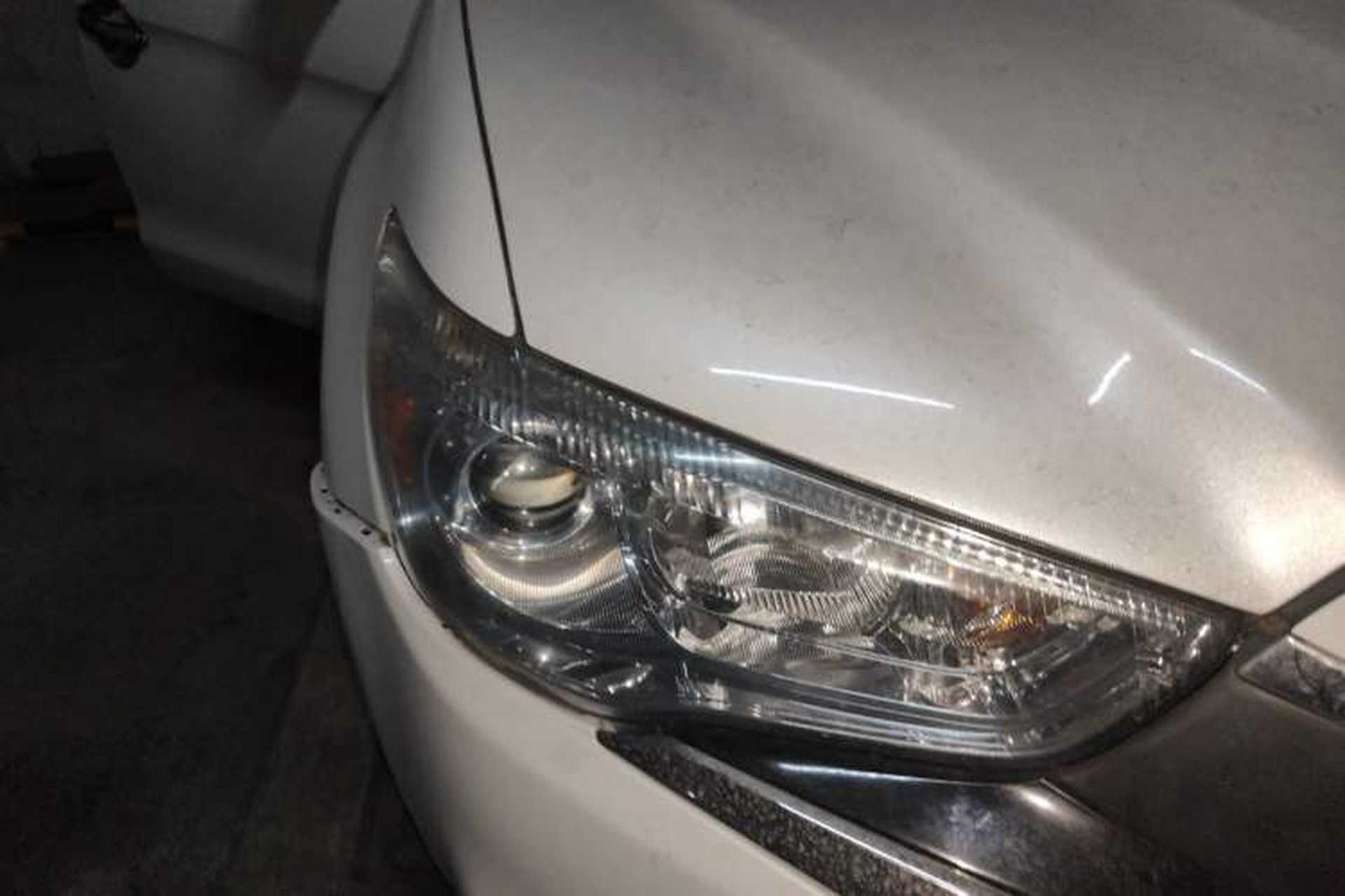 Used Mitsubishi ASX 2018 2.0L CVT Two-Wheel Drive Deluxe Edition Right Front Headlight