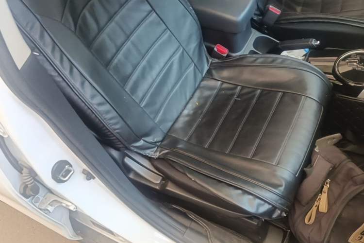 Used Mitsubishi ASX 2018 2.0L CVT Two-Wheel Drive Elite Edition Right Front Seat