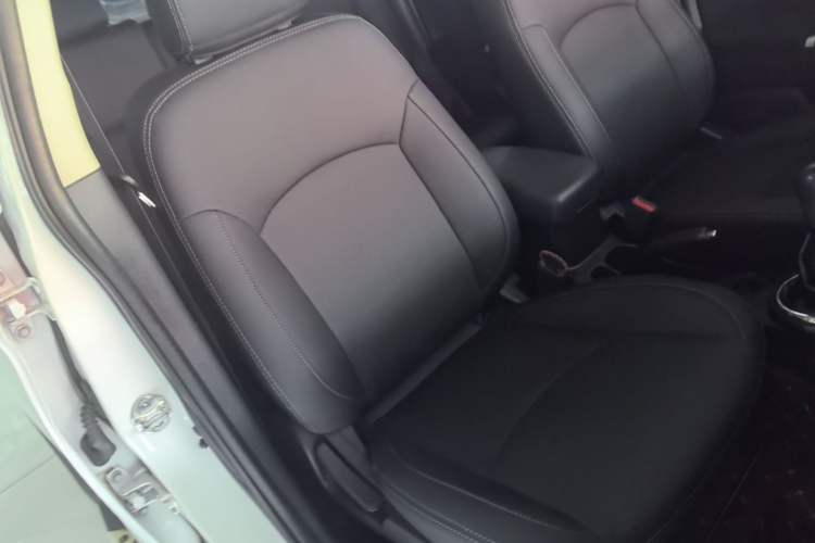 Used Mitsubishi ASX 2018 1.6L Manual Two-Wheel Drive Dynamic Edition Right Front Seat