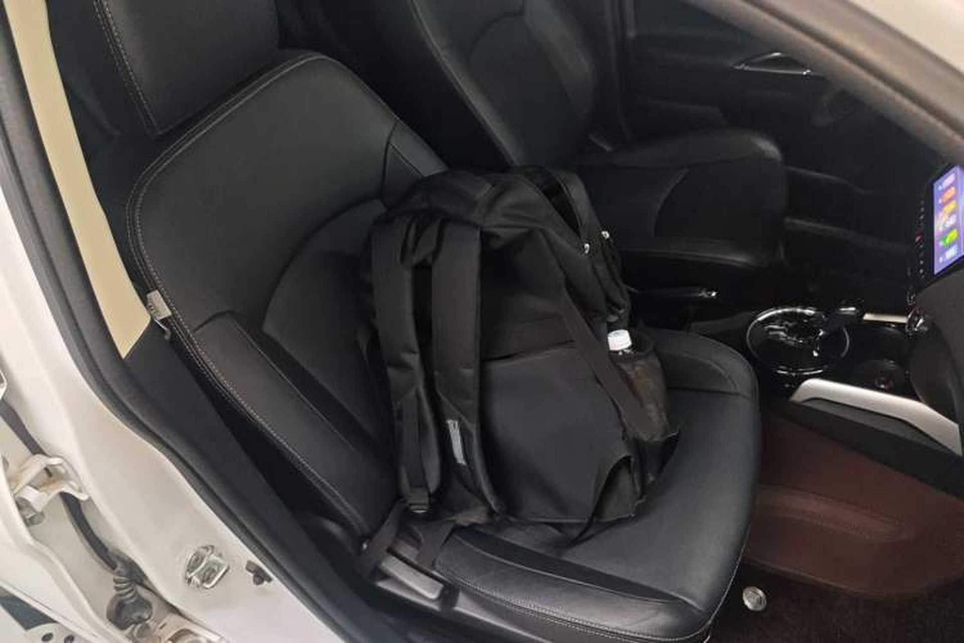 Used Mitsubishi ASX 2018 2.0L CVT Two-Wheel Drive Deluxe Edition Right Front Seat