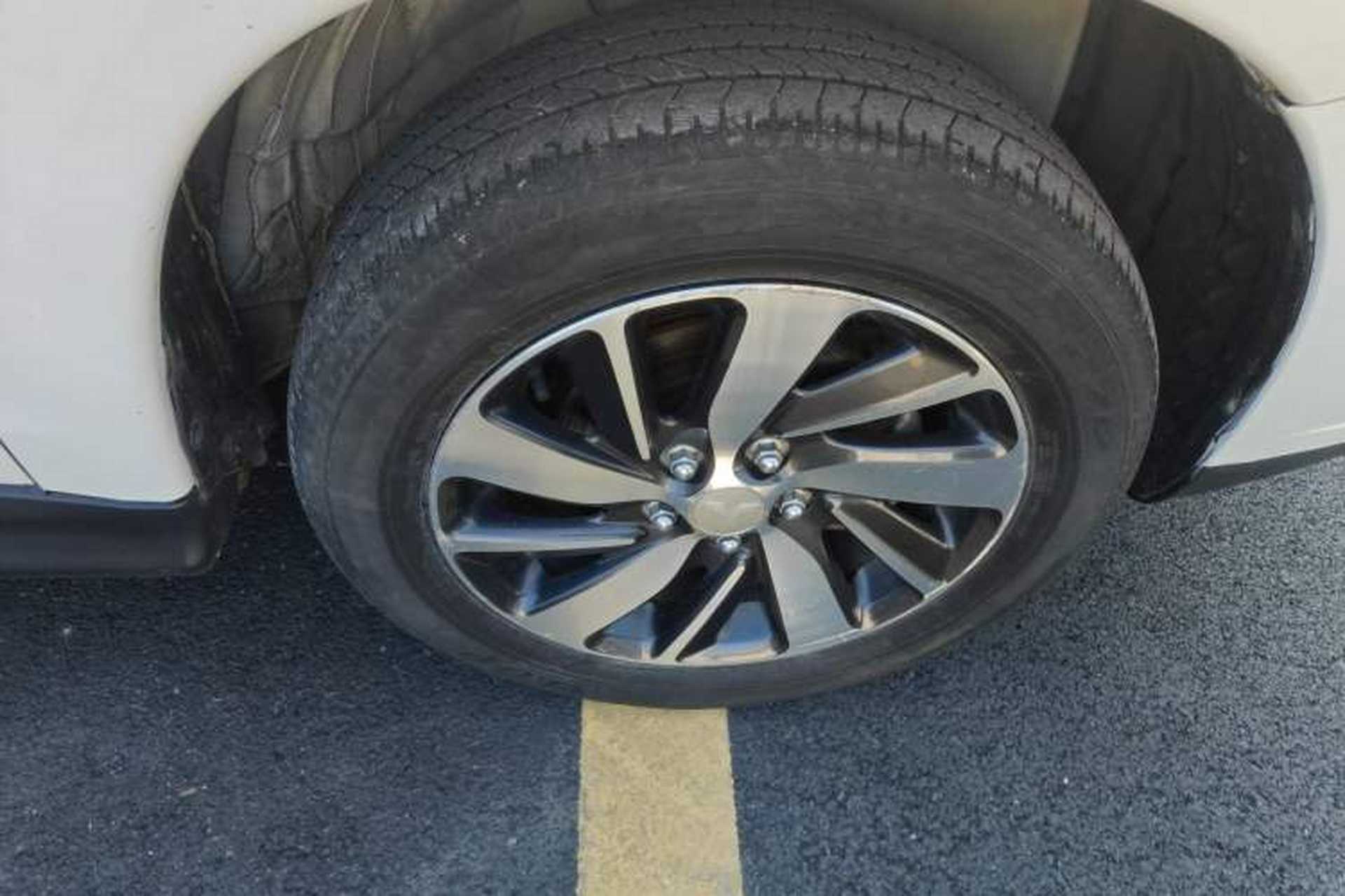 Used Mitsubishi ASX 2018 2.0L CVT Two-Wheel Drive Deluxe Edition Right Front Wheel Hub