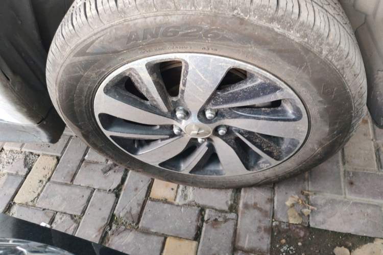 Used Mitsubishi ASX 2018 2.0L CVT Two-Wheel Drive Deluxe Edition Right Front Wheel Hub