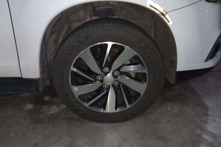Used Mitsubishi ASX 2018 1.6L Manual Two-Wheel Drive Dynamic Edition Right Front Wheel Hub