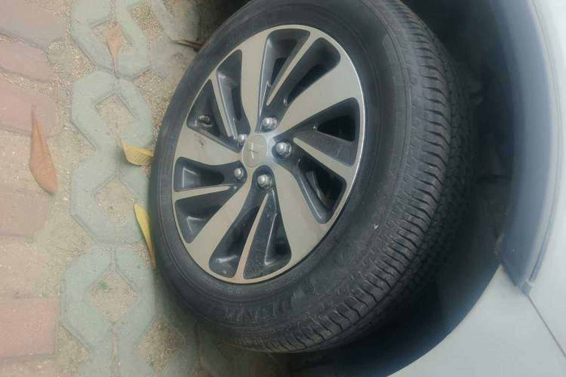 Used Mitsubishi ASX 2018 2.0L CVT Two-Wheel Drive Deluxe Edition Right Front Wheel Hub