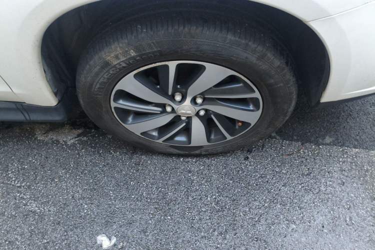 Used Mitsubishi ASX 2018 2.0L CVT Two-Wheel Drive Deluxe Edition Right Front Wheel Hub