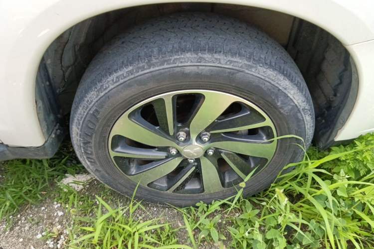 Used Mitsubishi ASX 2018 2.0L CVT Two-Wheel Drive Deluxe Edition Right Front Wheel Hub