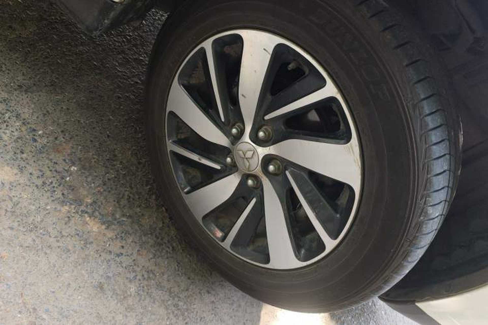 Used Mitsubishi ASX 2018 1.6L Manual Two-Wheel Drive Fashion Edition Right Front Wheel Hub