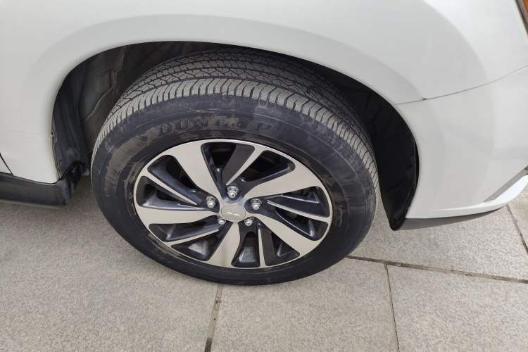 Used Mitsubishi ASX 2018 1.6L Manual Two-Wheel Drive Fashion Edition Right Front Wheel Hub