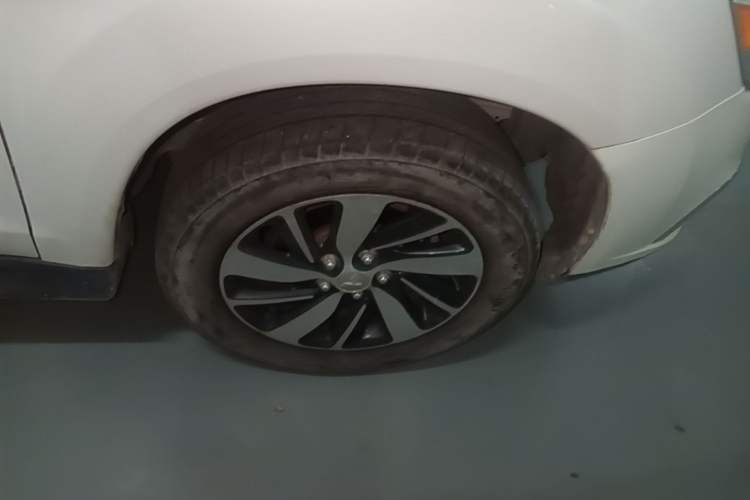 Used Mitsubishi ASX 2018 2.0L CVT Two-Wheel Drive Smart Orange Edition Right Front Wheel Hub