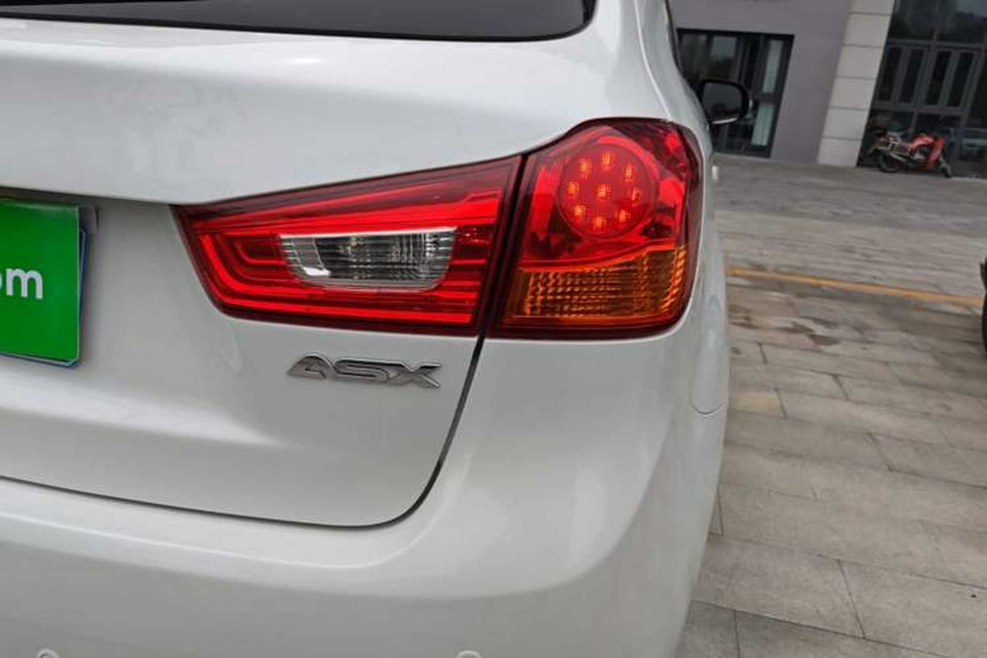 Used Mitsubishi ASX 2018 2.0L CVT Two-Wheel Drive Deluxe Edition Right Rear Taillight