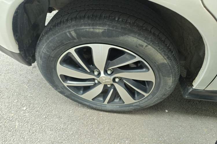 Used Mitsubishi ASX 2018 2.0L CVT Two-Wheel Drive Deluxe Edition Right Rear Wheel Hub