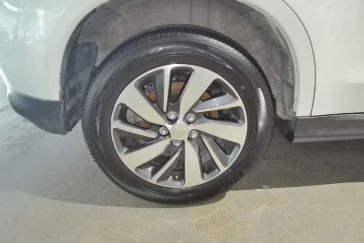 Used Mitsubishi ASX 2018 1.6L Manual Two-Wheel Drive Dynamic Edition Right Rear Wheel Hub
