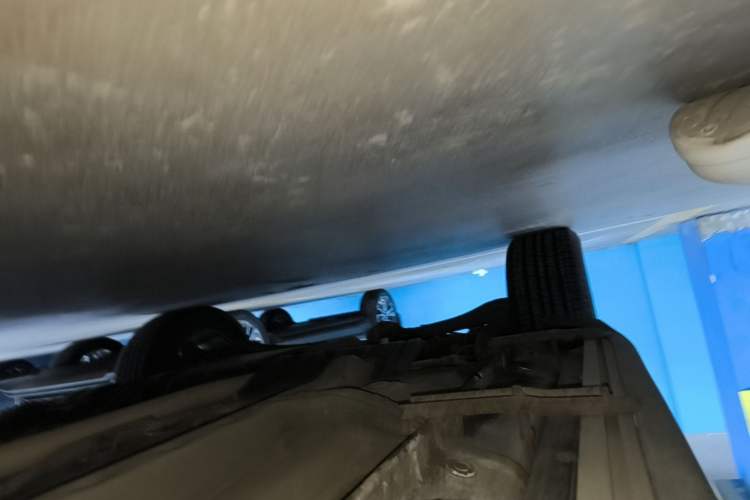 Used Mitsubishi ASX 2018 2.0L CVT Two-Wheel Drive Deluxe Edition Right Side Sill