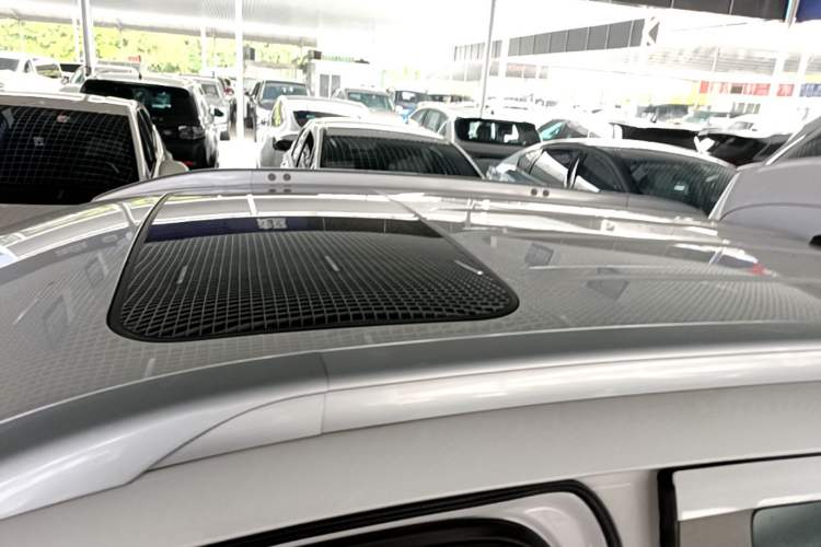 Used Mitsubishi ASX 2018 2.0L CVT Two-Wheel Drive Deluxe Edition Roof