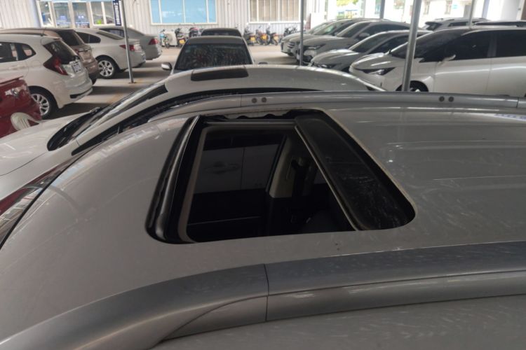 Used Mitsubishi ASX 2018 2.0L CVT Two-Wheel Drive Deluxe Edition Roof