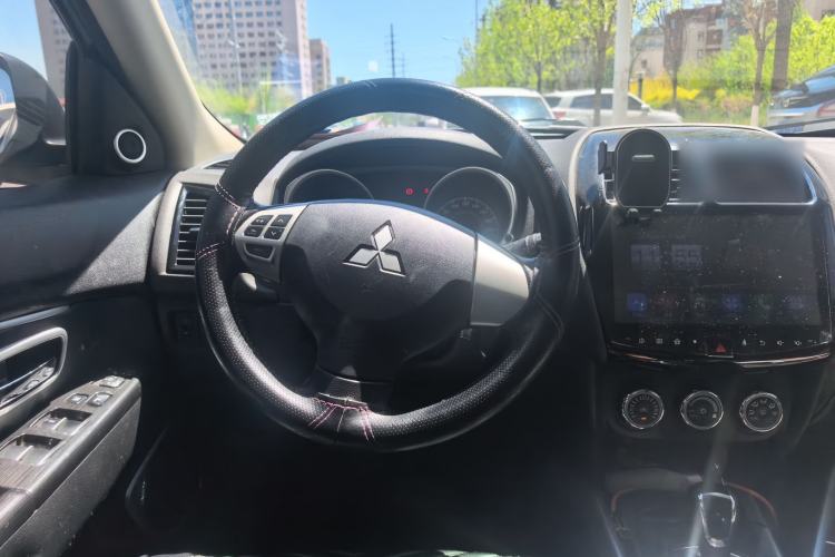 Used Mitsubishi ASX 2018 2.0L CVT Two-Wheel Drive Elite Edition Steering Wheel