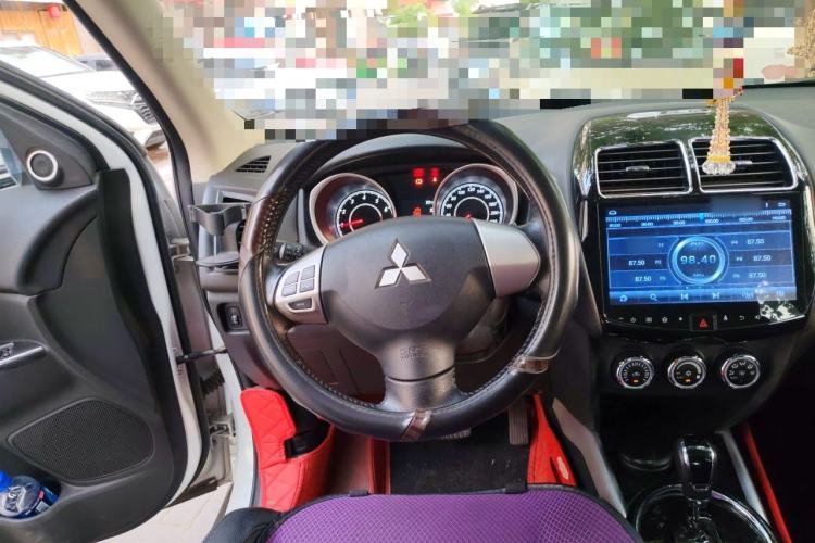Used Mitsubishi ASX 2018 2.0L CVT Two-Wheel Drive Deluxe Edition Steering Wheel
