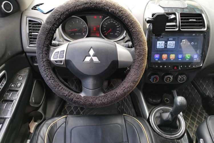 Used Mitsubishi ASX 2018 1.6L Manual Two-Wheel Drive Fashion Edition Steering Wheel