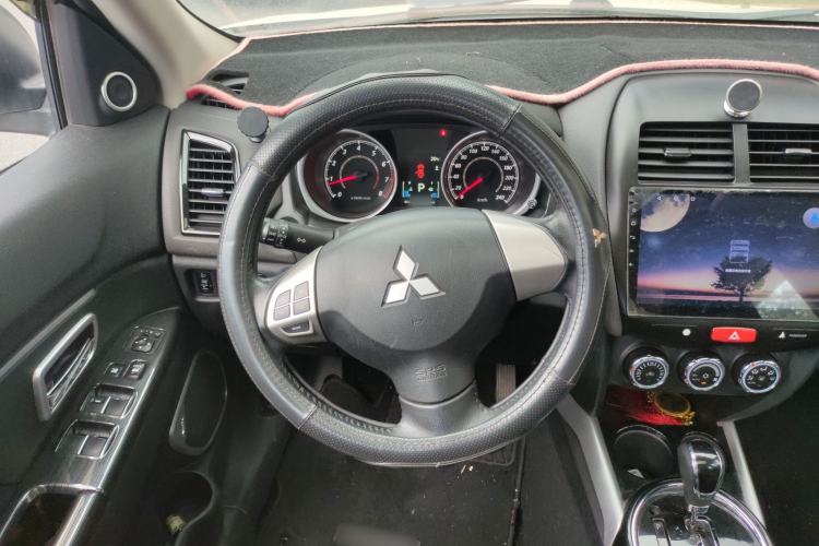 Used Mitsubishi ASX 2018 2.0L CVT Two-Wheel Drive Deluxe Edition Steering Wheel