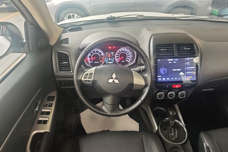 Used Mitsubishi ASX 2018 2.0L CVT Two-Wheel Drive Deluxe Edition Steering Wheel