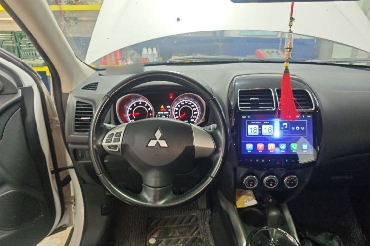 Used Mitsubishi ASX 2018 2.0L CVT Two-Wheel Drive Deluxe Edition Steering Wheel