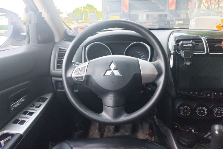 Used Mitsubishi ASX 2018 1.6L Manual Two-Wheel Drive Fashion Edition Steering Wheel