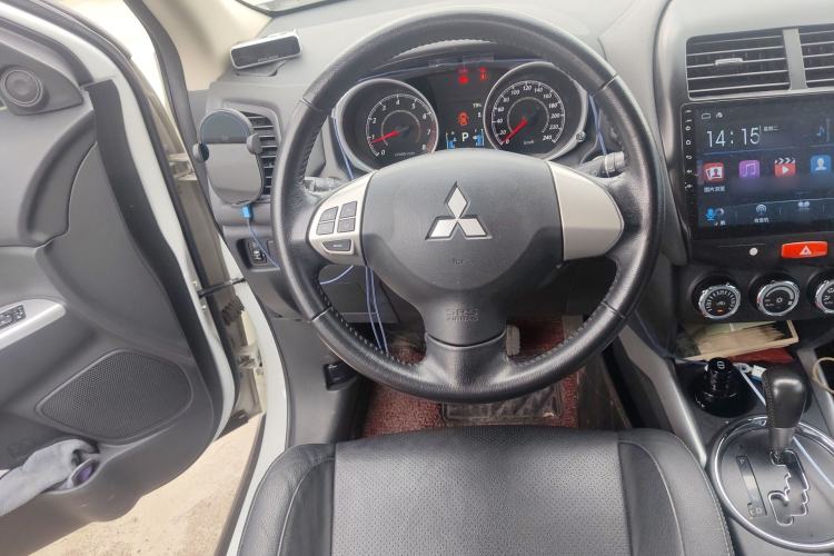 Used Mitsubishi ASX 2018 2.0L CVT Two-Wheel Drive Deluxe Edition Steering Wheel