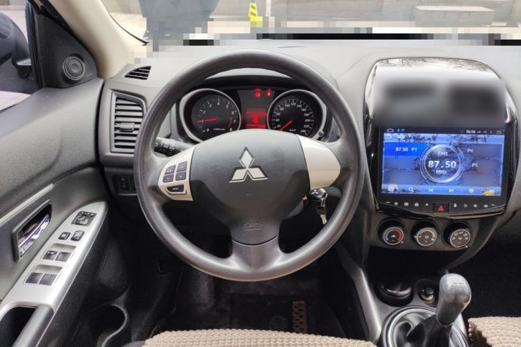 Used Mitsubishi ASX 2018 1.6L Manual Two-Wheel Drive Fashion Edition Steering Wheel