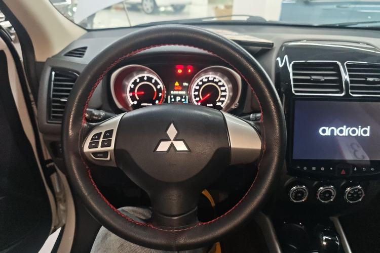 Used Mitsubishi ASX 2018 2.0L CVT Two-Wheel Drive Deluxe Edition Steering Wheel