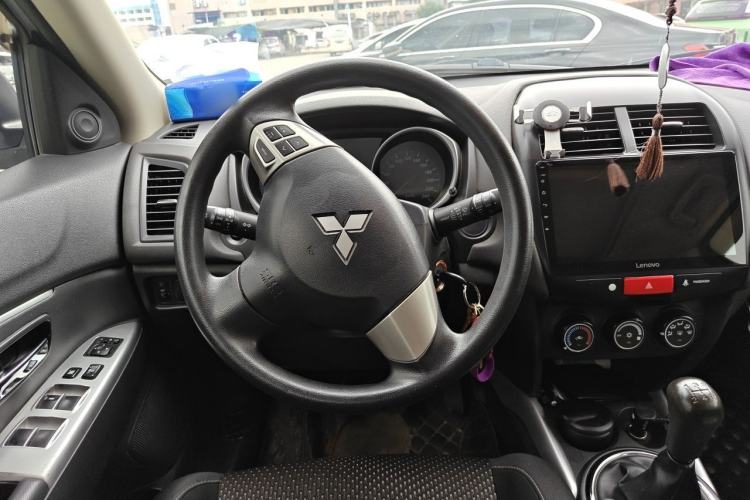 Used Mitsubishi ASX 2018 1.6L Manual Two-Wheel Drive Fashion Edition Steering Wheel