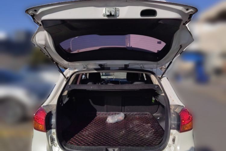 Used Mitsubishi ASX 2018 2.0L CVT Two-Wheel Drive Deluxe Edition Trunk