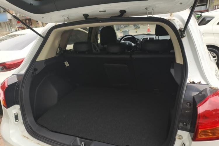 Used Mitsubishi ASX 2018 1.6L Manual Two-Wheel Drive Fashion Edition Trunk