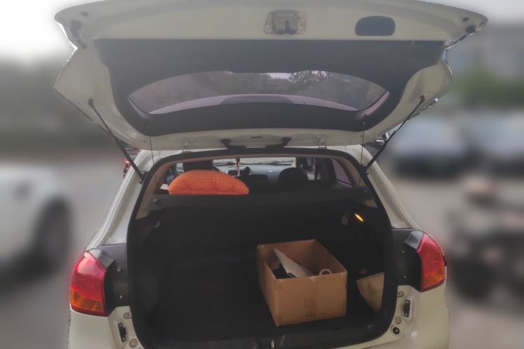 Used Mitsubishi ASX 2018 2.0L CVT Two-Wheel Drive Deluxe Edition Trunk