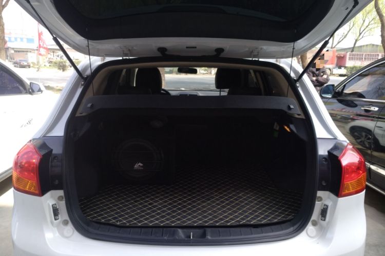 Used Mitsubishi ASX 2018 2.0L CVT Two-Wheel Drive Deluxe Edition Trunk
